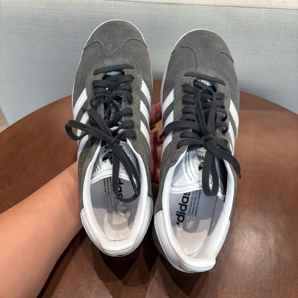 Adidas Men’s Gazelle Sneakers, Size 6.4